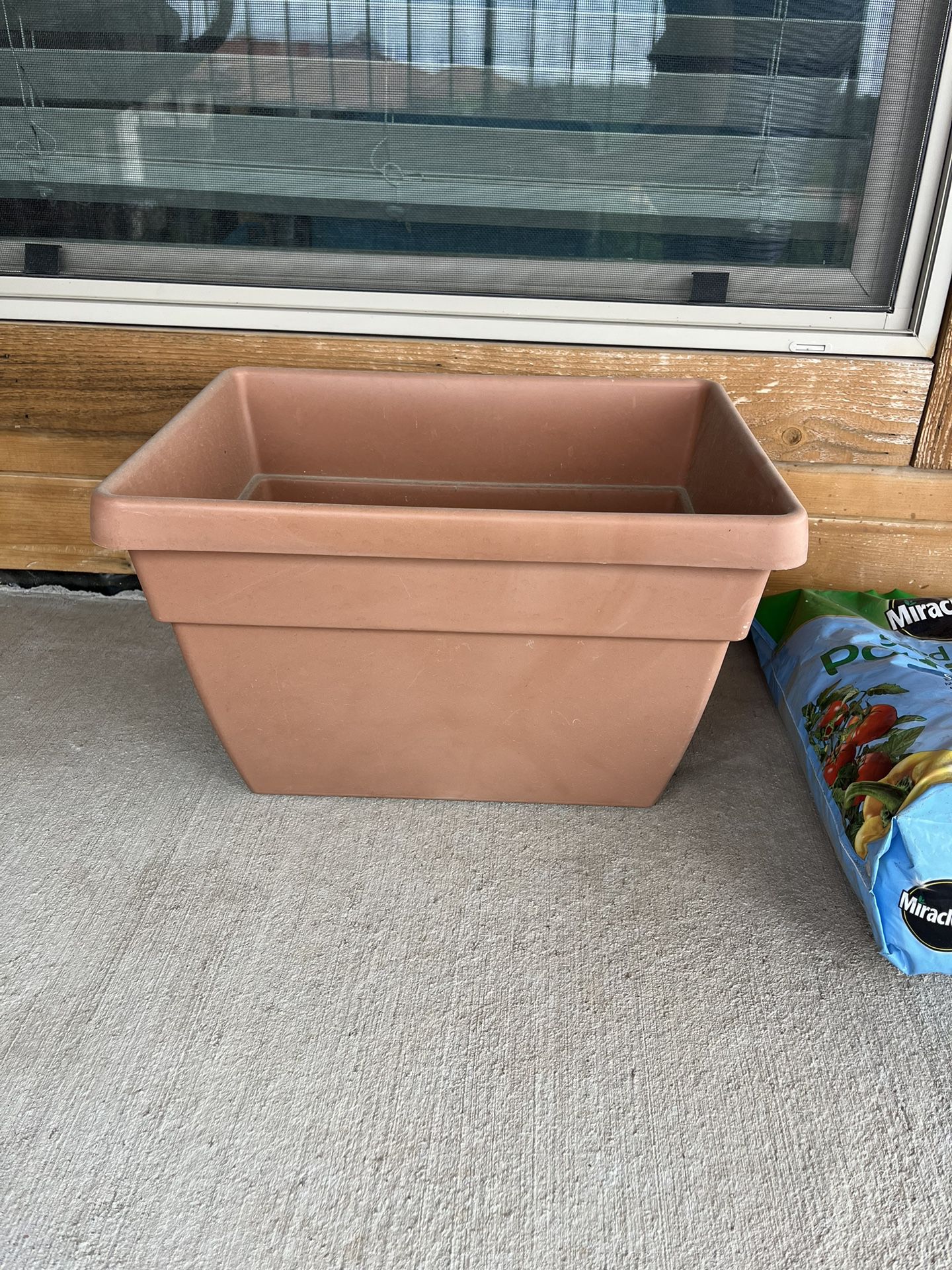 Potting Container 