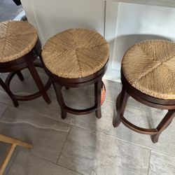 3 Kitchen Bar Stools Swivel