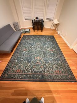 8ft x 10ft Carpet