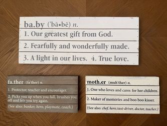 Baby/Family Wall Decor