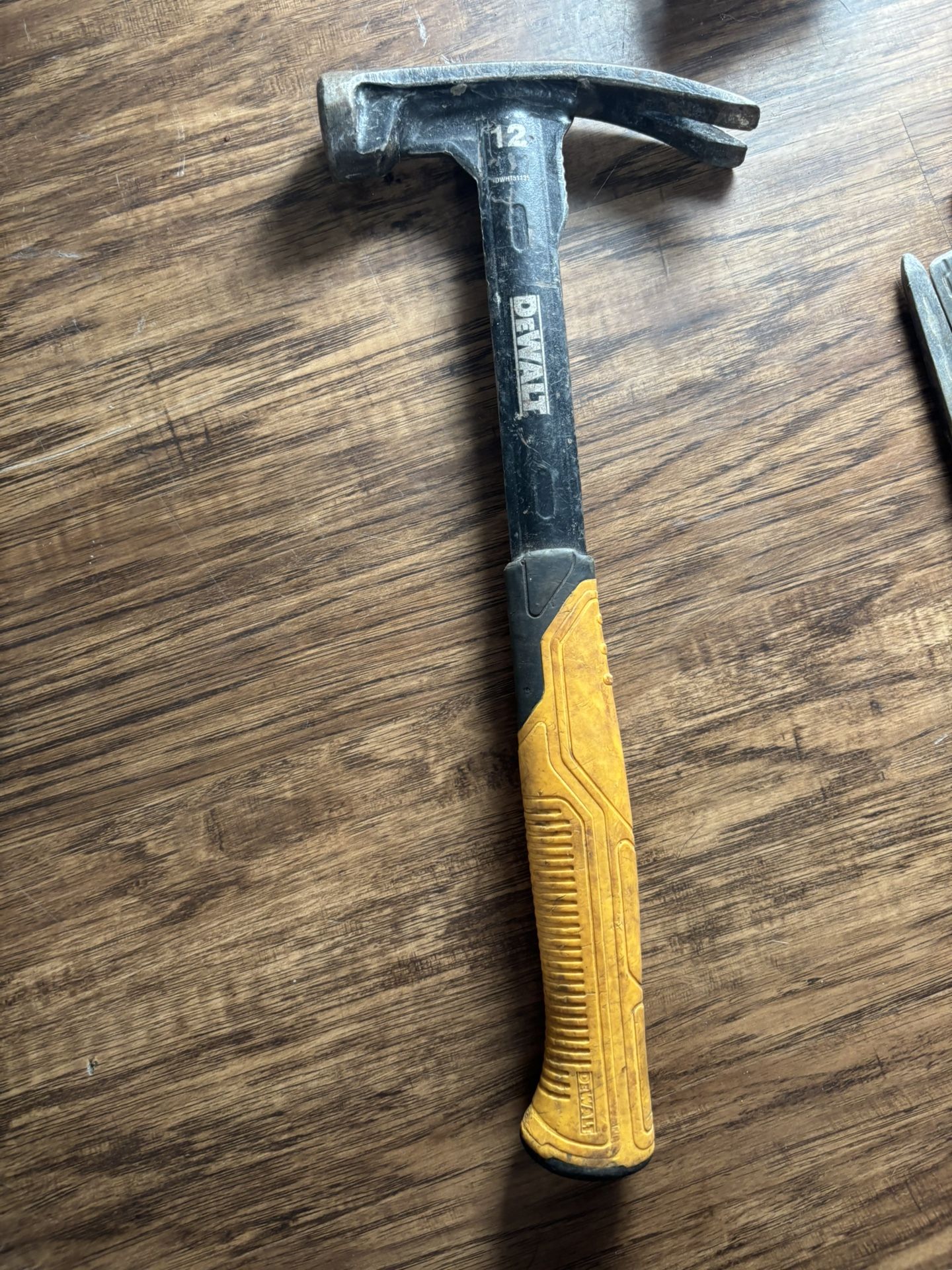 Dewalt Hammer 