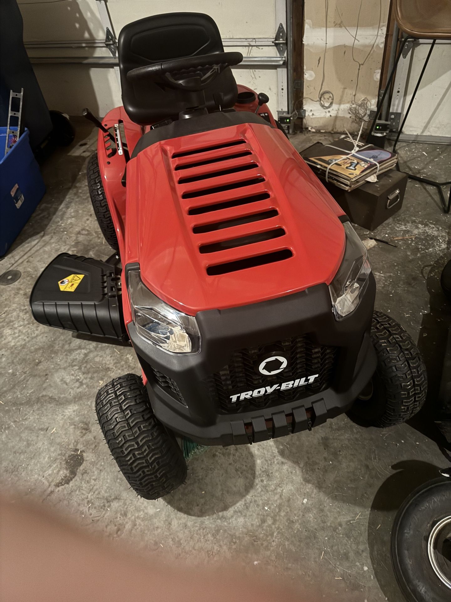 Troy Built 42 Pony Riding Lawn mower tractor