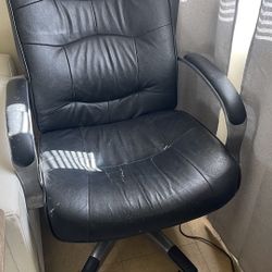 Gaming / computer Chair 