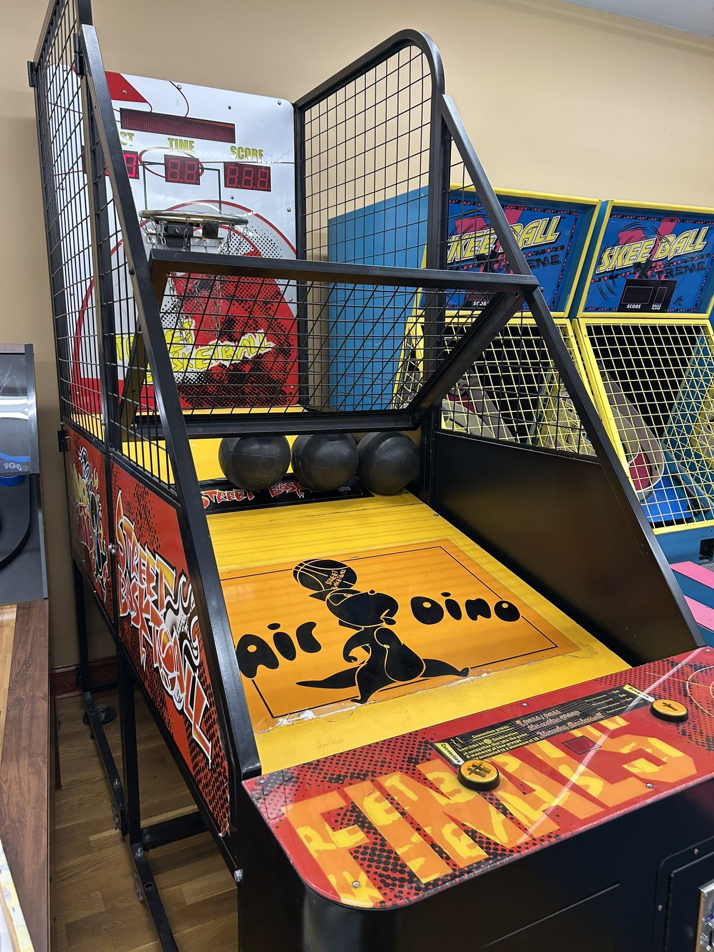 Arcade Basketball Machine