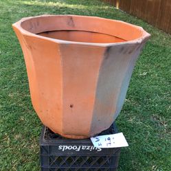 Plastic Flower Pot
