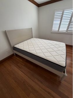 West Elm Mid-Century Bed Frame – QUEEN – Pebble Finish