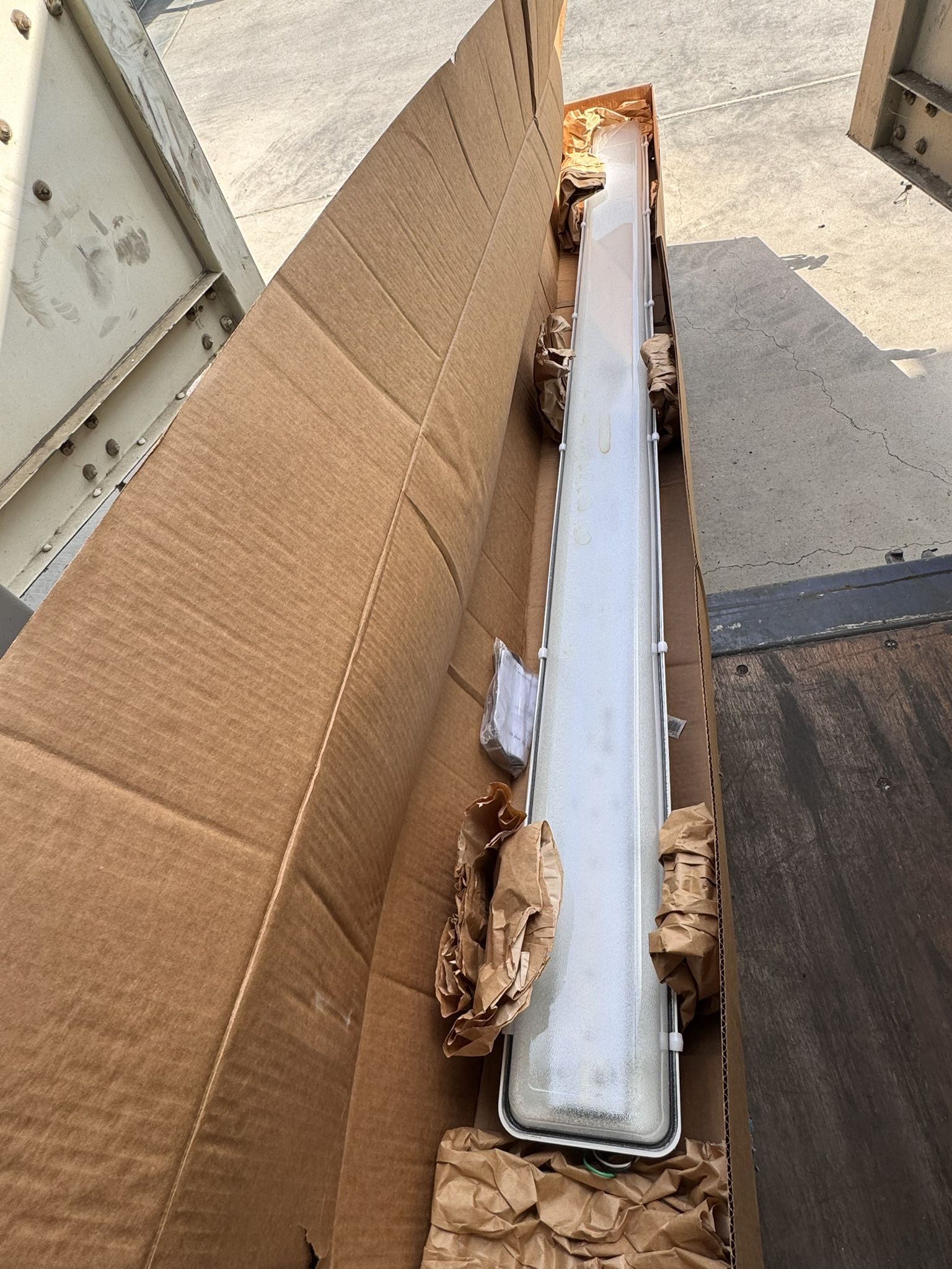 8 FT Shop Light X2