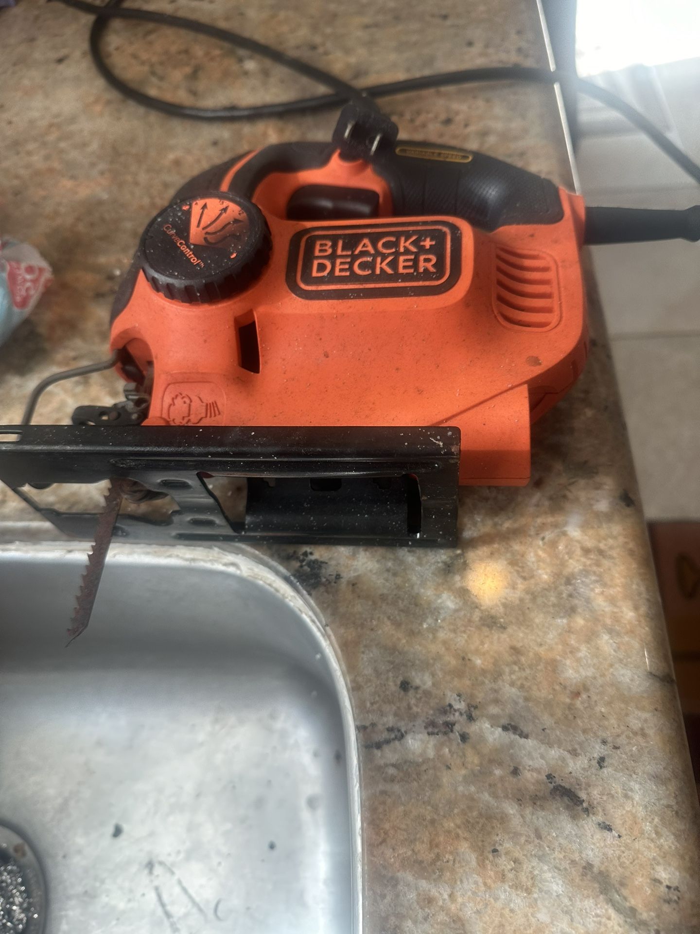 Black n Decker Jigsaw Drill