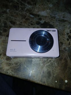 Digital camera for 44.0 pixel