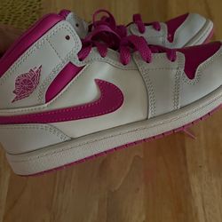 Jordan 1 youth 2.5
