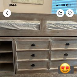Bedroom Set 4 Pieces