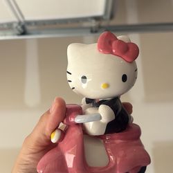 Hello Kitty Scooter Ceramic 