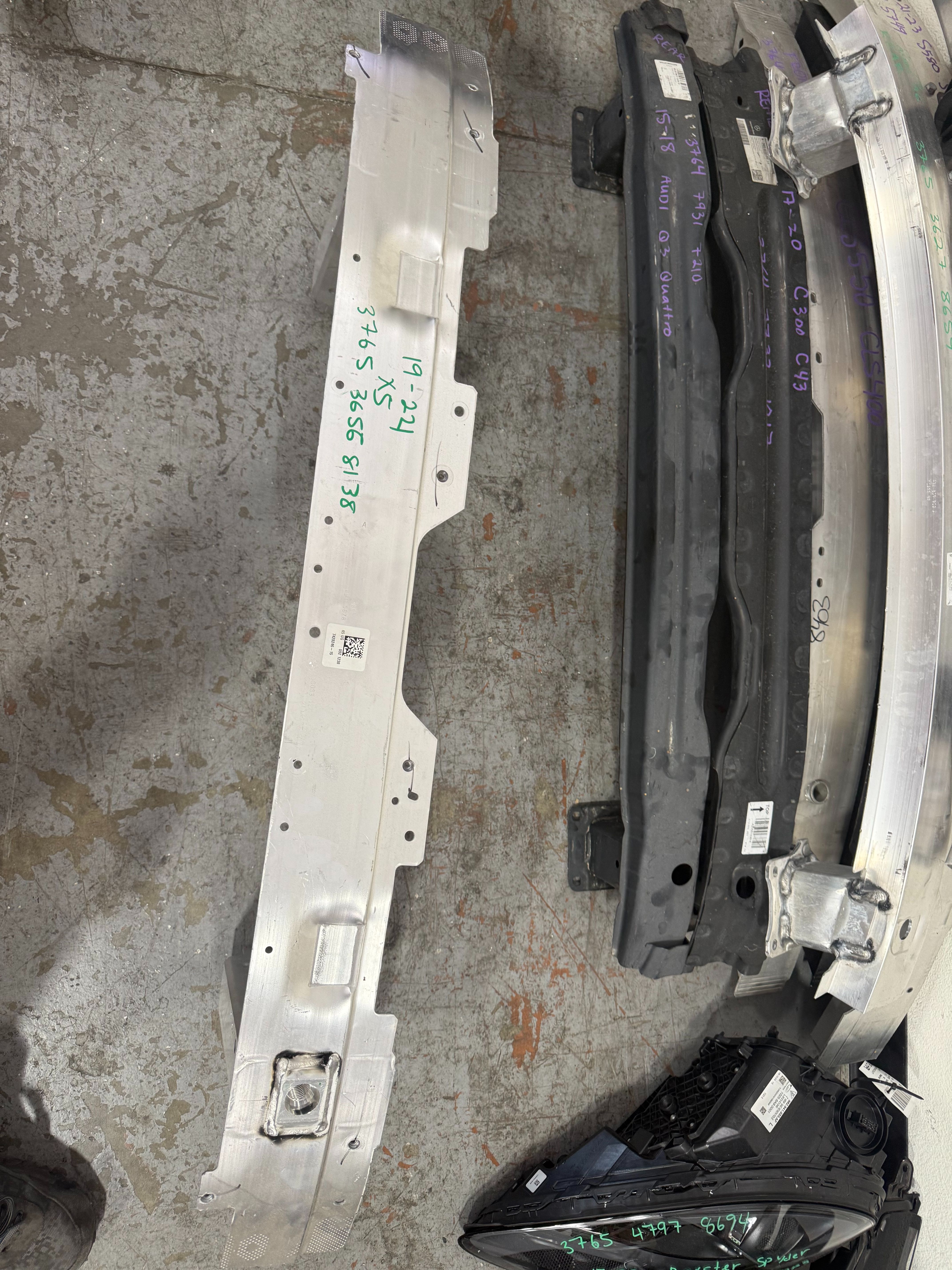 BMW X5 FRONT BUMPER REINFORCEMENT 2023