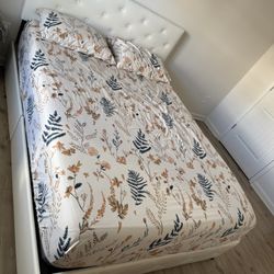 White Tufted Upholstered Bed Frame with Storage Drawers with mattress