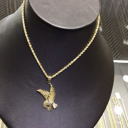 10k Gold Chain And Pendant With 20” Inch Rope Chain Together Deal Both..