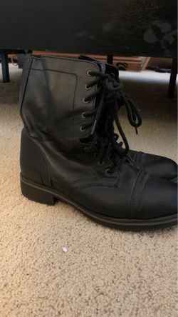 Women Black army boots