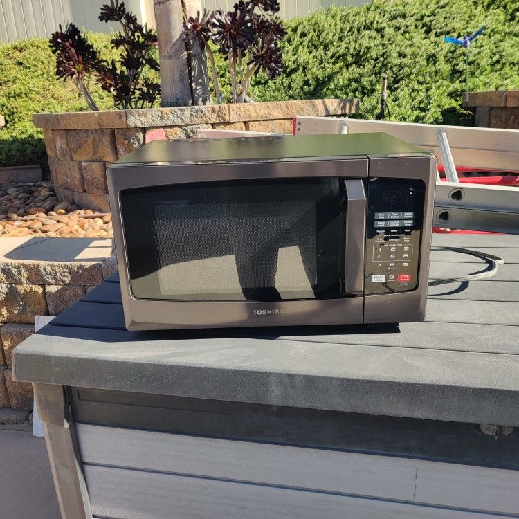 Toshiba Microwave