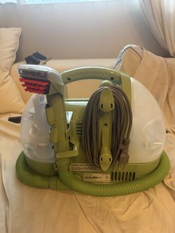 Carpet spot cleaner