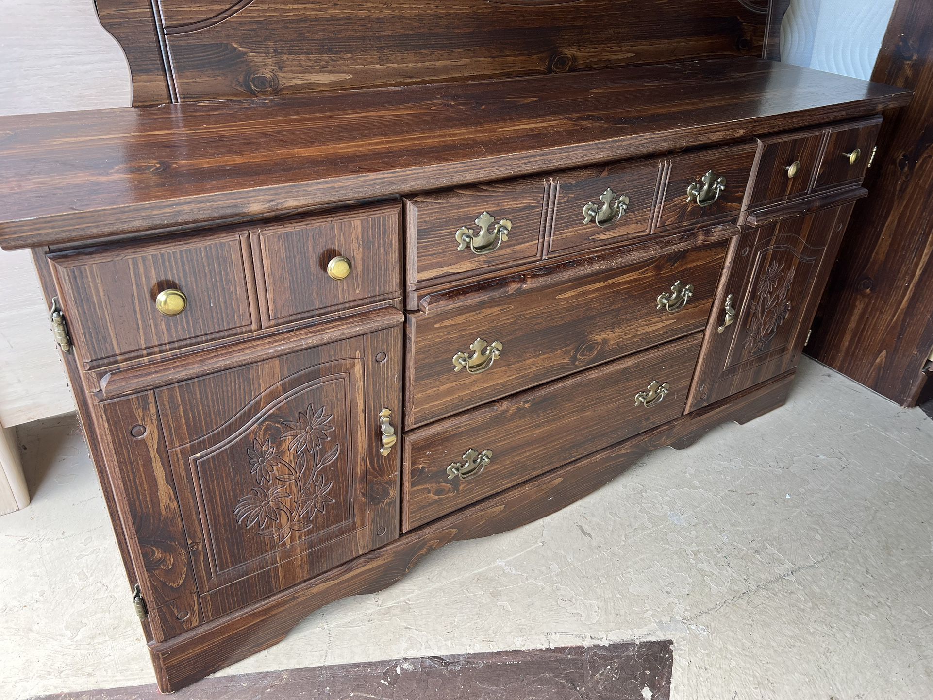 Dresser 62”x30”x16” Solid Wood 
