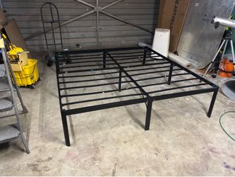 King size 18” Metal Bed Frame