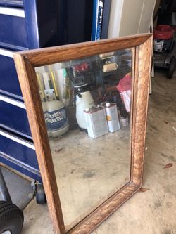 BEAUTIFUL REFINISHED OAK SHADOW BOX MIRROR! EXCELLENT SHAPE AND VERY VERY CLEAN!!