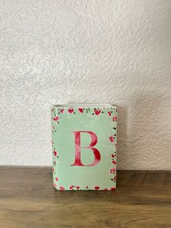 Ceramic Book Vase (Letter B)