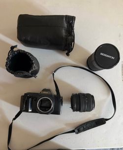 Canon T70 35mm Film Camera
