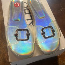 Women’s Slides Size 10
