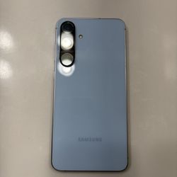 Samsung Galaxy S24 FE (128GB, Ice Blue) – Like New, Unlocked