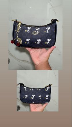 Coach x Peanuts Snoopy  Shoulder Bag