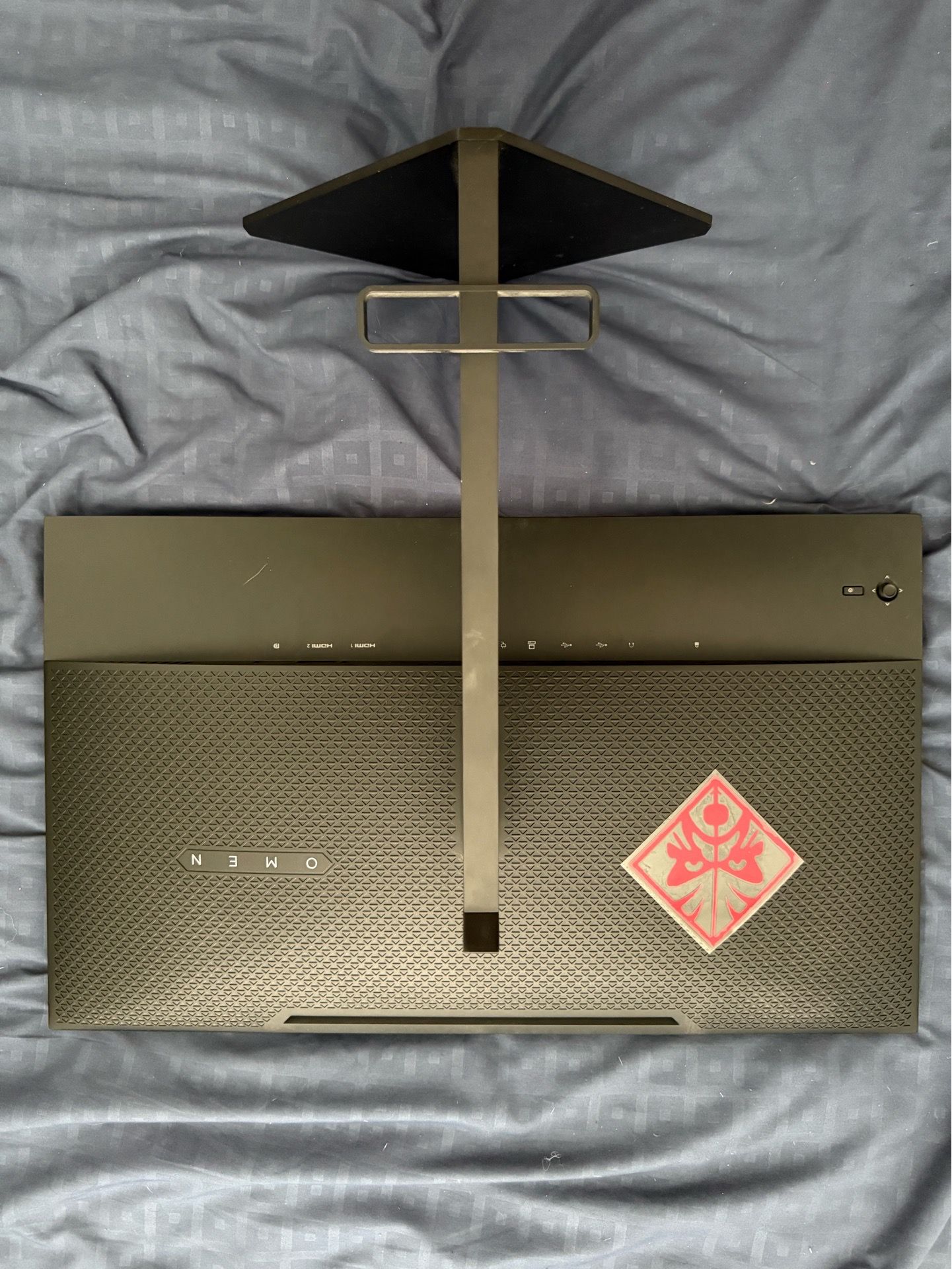 HP Omen x 25f ( 240hz 1ms )