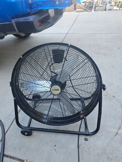 Floor Fan 25 inch works great