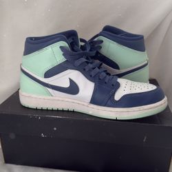 Jordan 1 mid blue trainers #sneakers #basketball