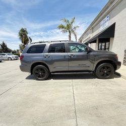 2020 Toyota Sequoia