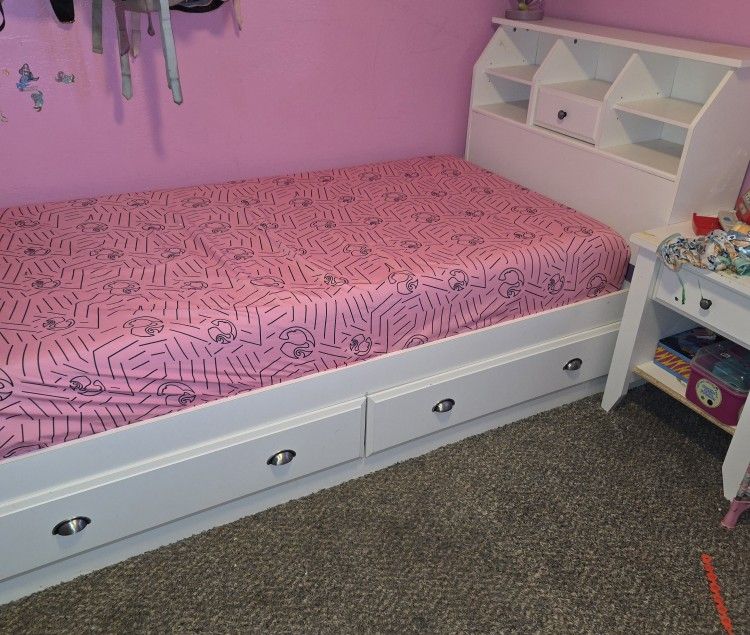twin bed