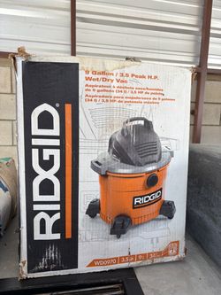 Shop vacuum