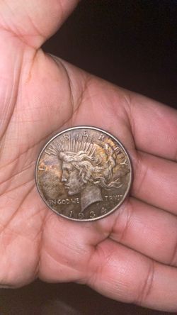1934 Peace Dollar Silver Coin – 90% Silver – AU Condition”