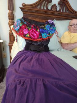 Fiestas Patrias coming Mexican blouse,skirt and belt