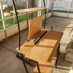 Like new Office desk unit , L shaped,  3 shelves and  2 shelves