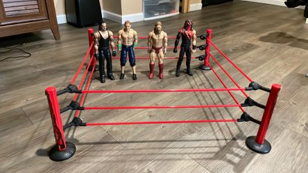 WWE Raw large ring John Cena, Daniel Brian, Kane, and Undertaker included