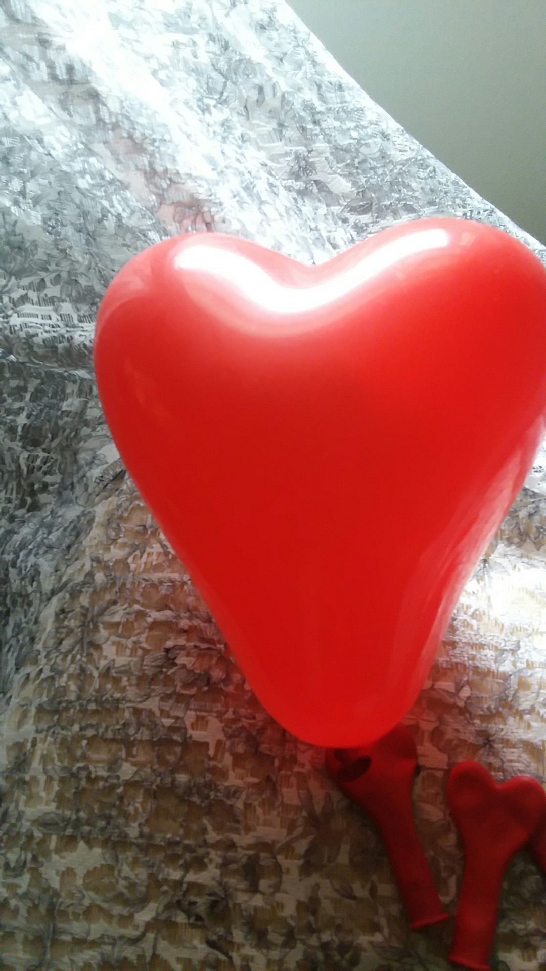 Red Heart shaped Balloons to say Thank You