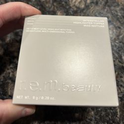 NEW R.E.M. BEAUTY ARIANA GRANDE INTERSTELLAR HIGHLIGHTER TOPPER IN MISS NEPTUNE $10!!