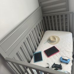 Baby Crib 