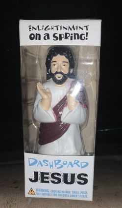 Dashboard Jesus bobblehead https://offerup.com/redirect/?o=ZmlndXJlLkRlc2lnbg==: A -inch to 5.25-inch tall vinyl figure featuring Jesus with a white r