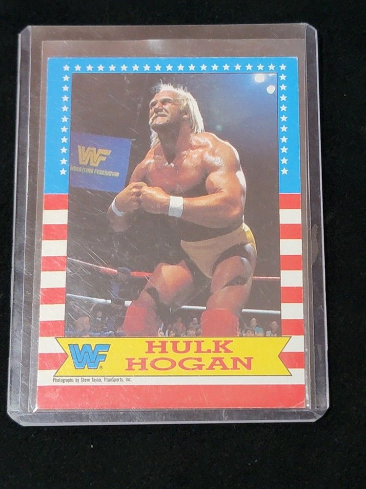 1996 Hulk Hogan Flexing Card WWF