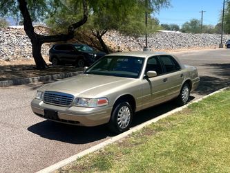 2000 Ford Crown Victoria