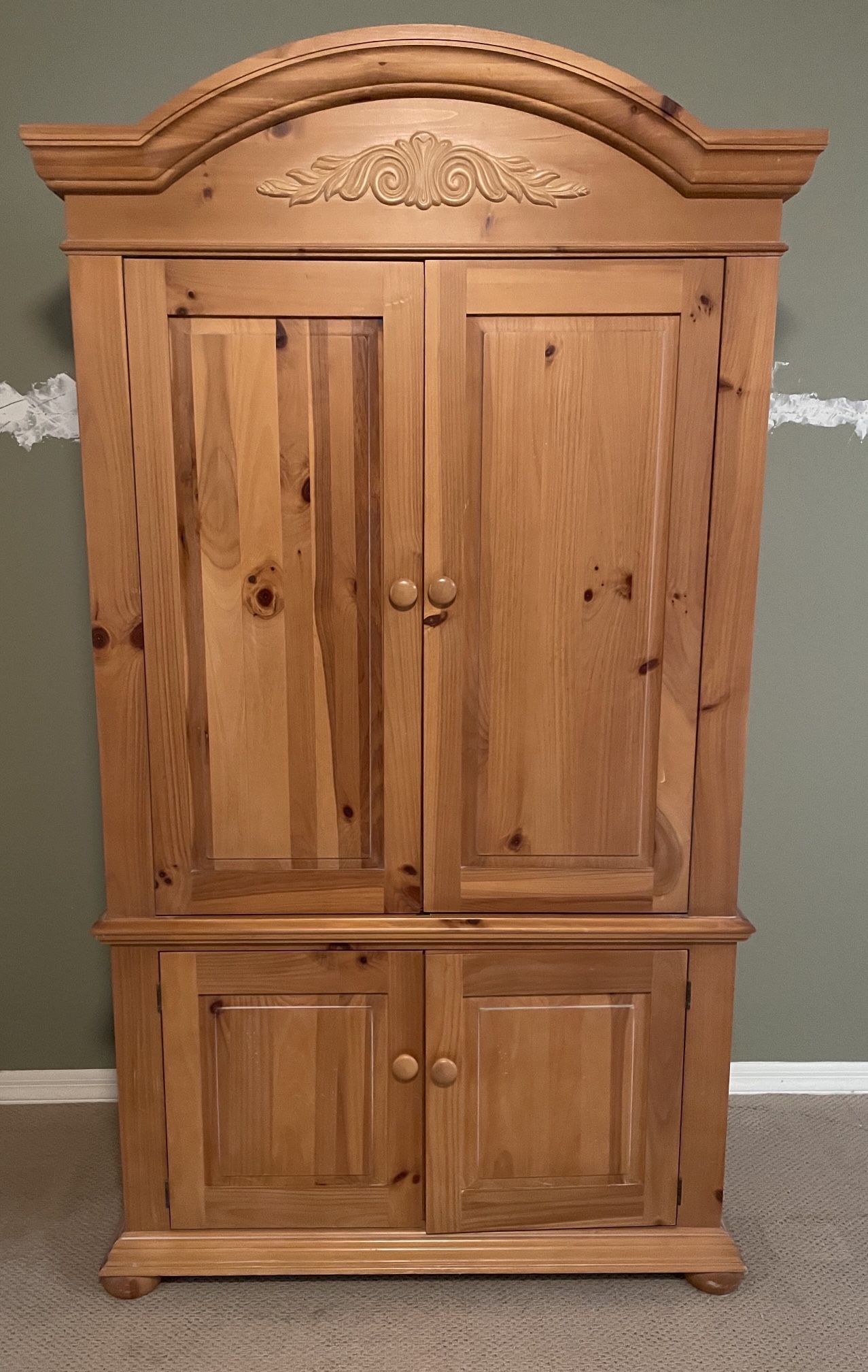 Broyhill fontana armoire outlet
