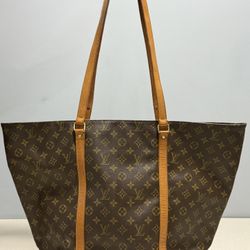 Louis Vuitton Sac Shopping Tote GM Monogram