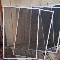 Screen 32x21. (21 1/2x17 1/2