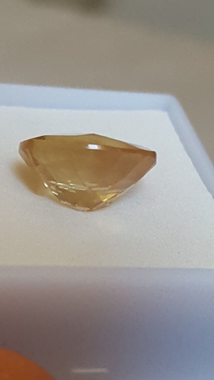 SUNSTONE OV 6.63 ct